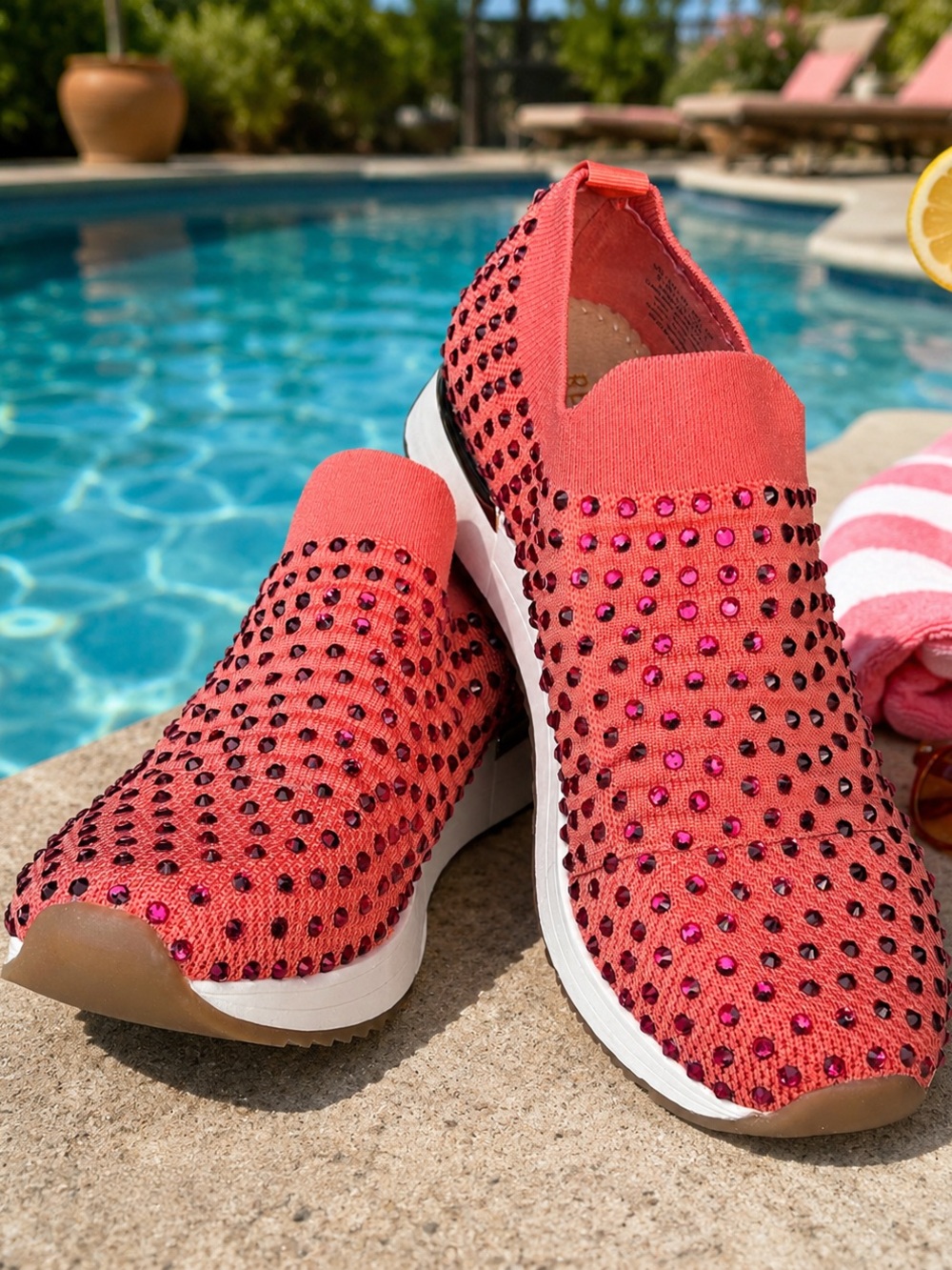 Reaction Kenneth Cole Coral Pink Rhinestone Jewel Joggers Slip-On Sneakers Sz 8 - Picture 9 of 10